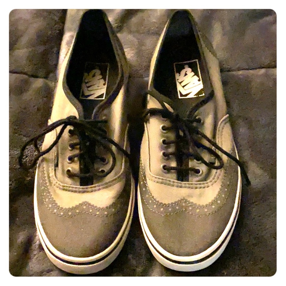Winged Tip Vans